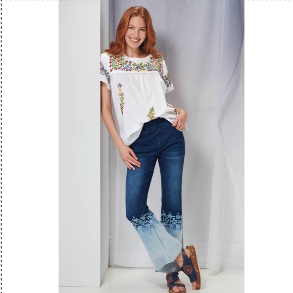 NWOT The Pyramid Collection SZ 2 pull on laser faded denim pants/waist 28”-34” - Picture 6 of 7